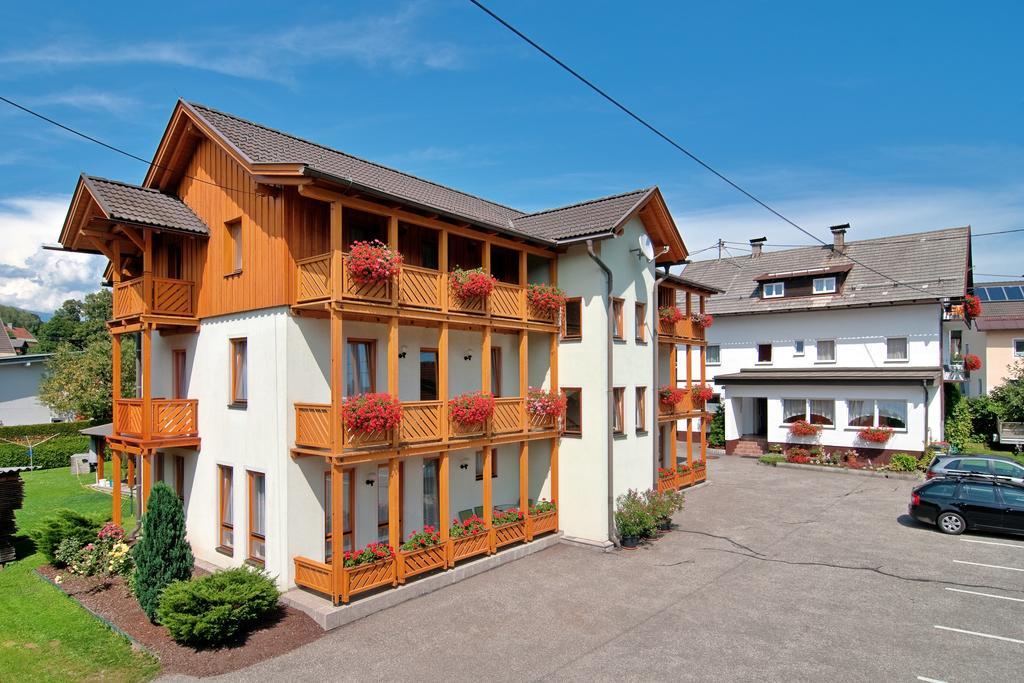 Gaestehaus Lutschounig Faak am See Exterior photo